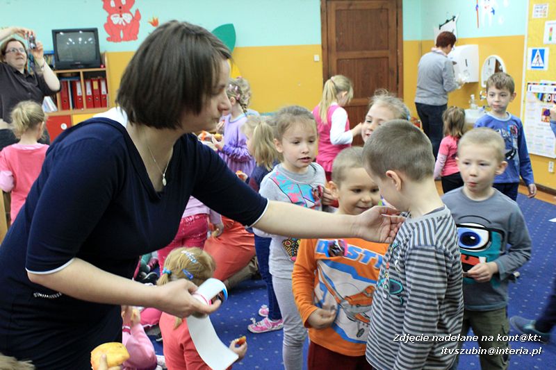 Żyj zdrowo i kolorowo - obchody Światowego Dnia Zdrowia w Kołaczkowie