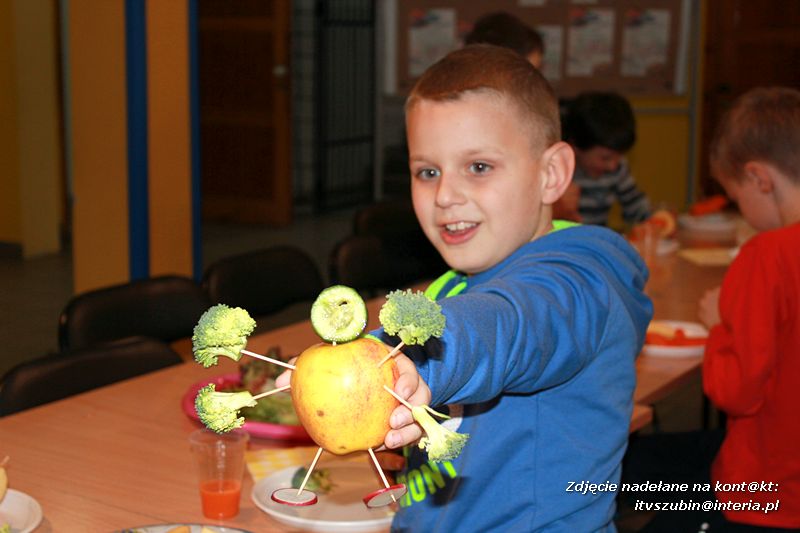 Żyj zdrowo i kolorowo - obchody Światowego Dnia Zdrowia w Kołaczkowie