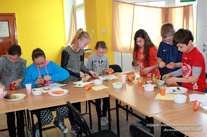 Żyj zdrowo i kolorowo - obchody Światowego Dnia Zdrowia w Kołaczkowie