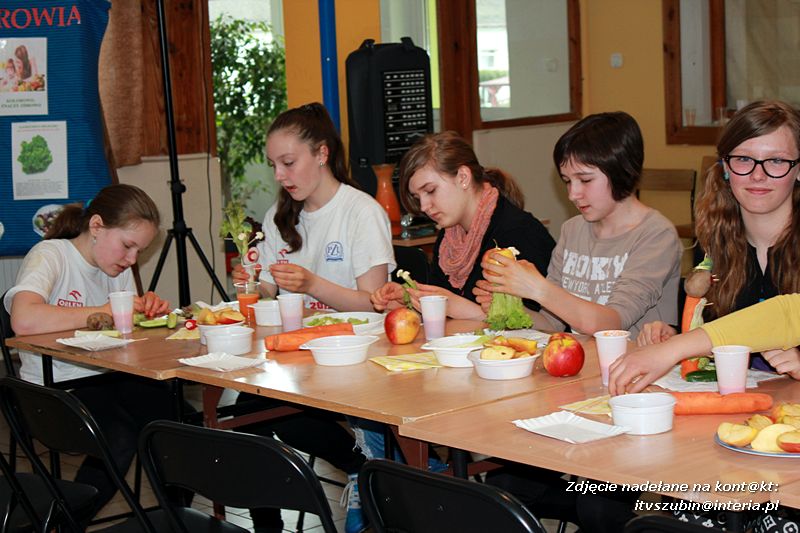Żyj zdrowo i kolorowo - obchody Światowego Dnia Zdrowia w Kołaczkowie