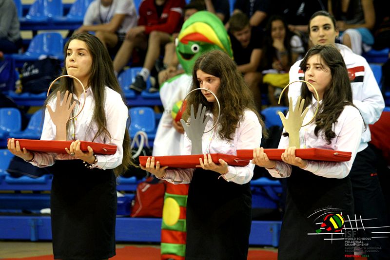 Po zaciętej i wyrównanej walce o Mistrzostwo Świata Szkół w siatkówce Janek Lesiuk powraca do domu ze srebrem !!!