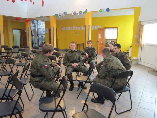 PEŁNA GALA mundurowa w Technikum w Kołaczkowie