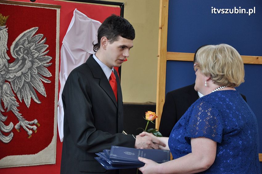 Zakończenie roku szkolnego klasy maturalnej w ZSP Szubin