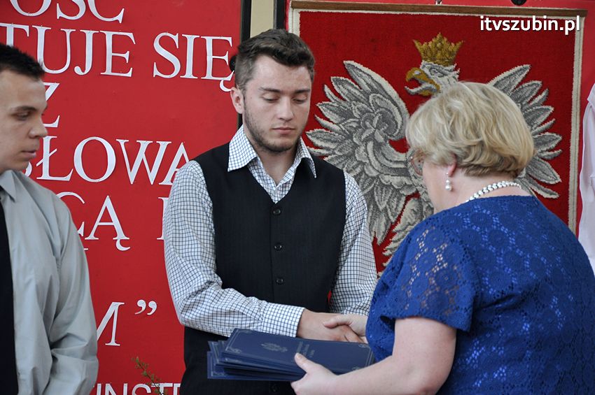 Zakończenie roku szkolnego klasy maturalnej w ZSP Szubin