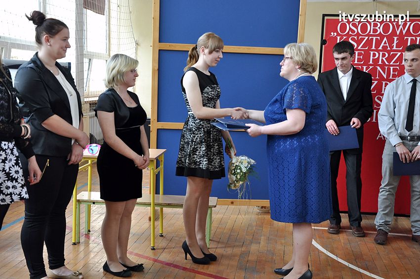 Zakończenie roku szkolnego klasy maturalnej w ZSP Szubin