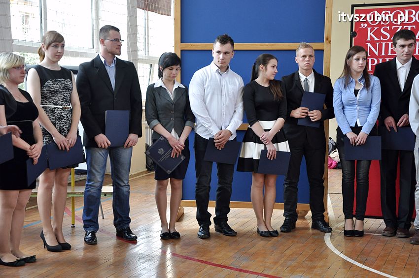 Zakończenie roku szkolnego klasy maturalnej w ZSP Szubin