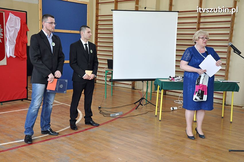 Zakończenie roku szkolnego klasy maturalnej w ZSP Szubin