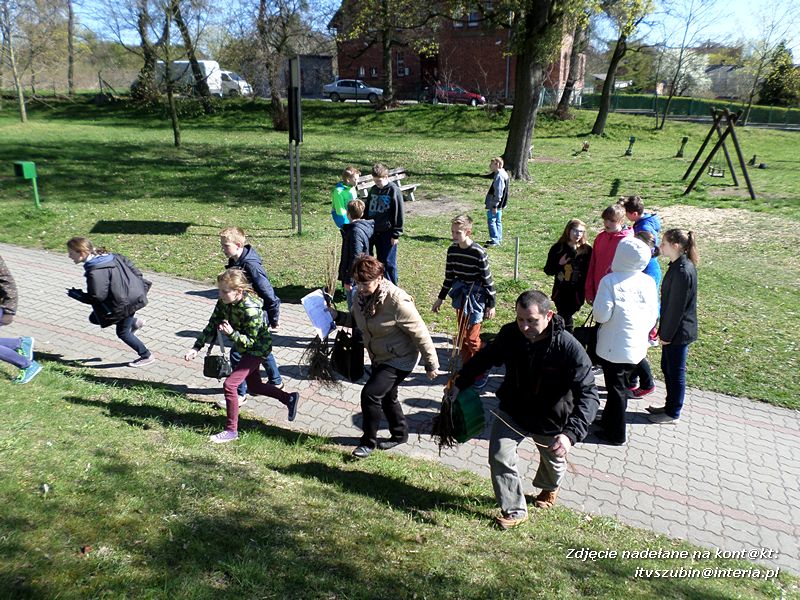 100 drzew na 100-lecie szkoły