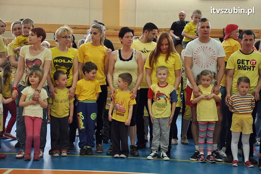 Mamo,Tato baw się z nami