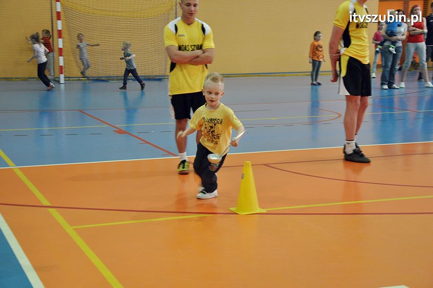 Mamo,Tato baw się z nami