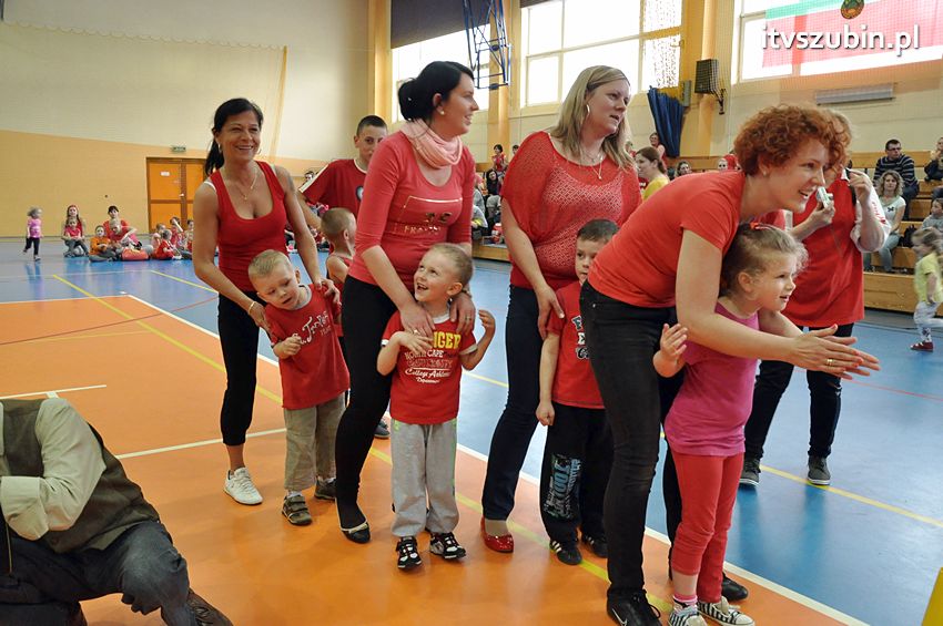 Mamo,Tato baw się z nami