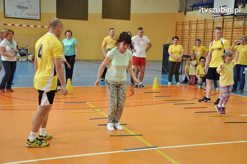 Mamo,Tato baw się z nami