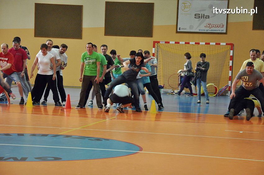 Mamo,Tato baw się z nami