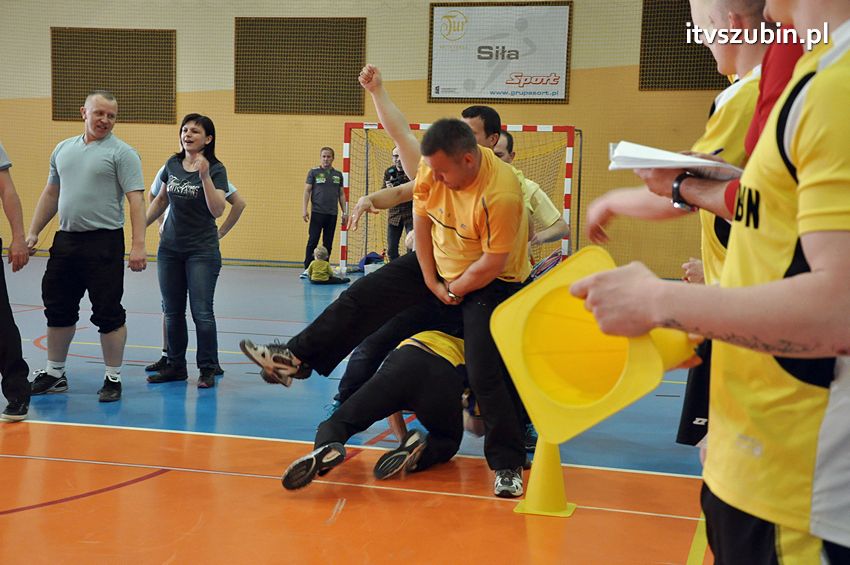 Mamo,Tato baw się z nami