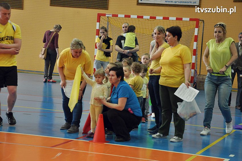 Mamo,Tato baw się z nami