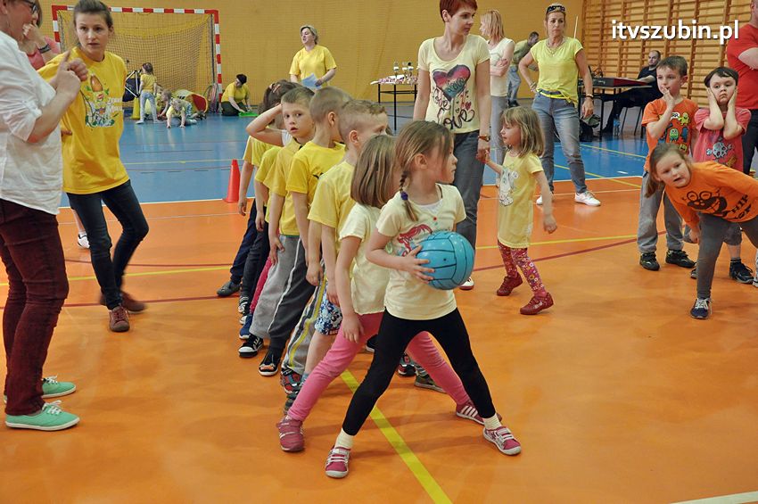 Mamo,Tato baw się z nami