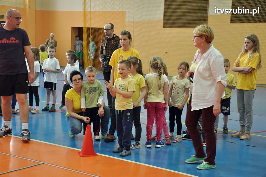 Mamo,Tato baw się z nami