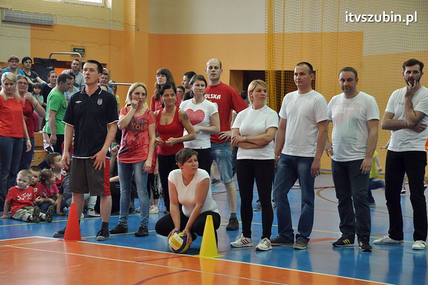 Mamo,Tato baw się z nami