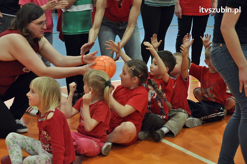 Mamo,Tato baw się z nami