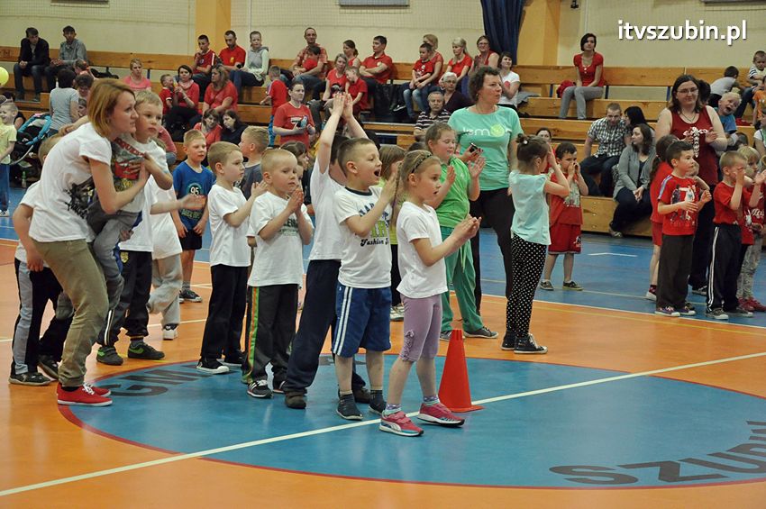 Mamo,Tato baw się z nami