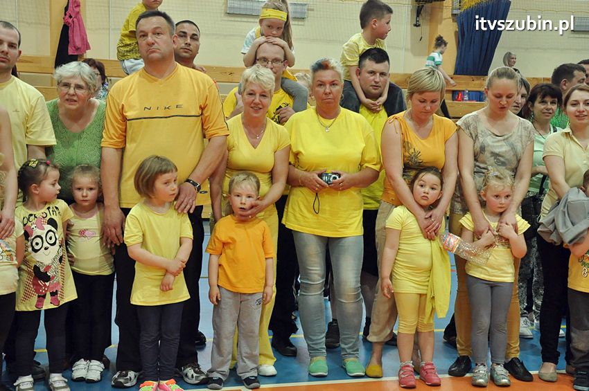 Mamo,Tato baw się z nami