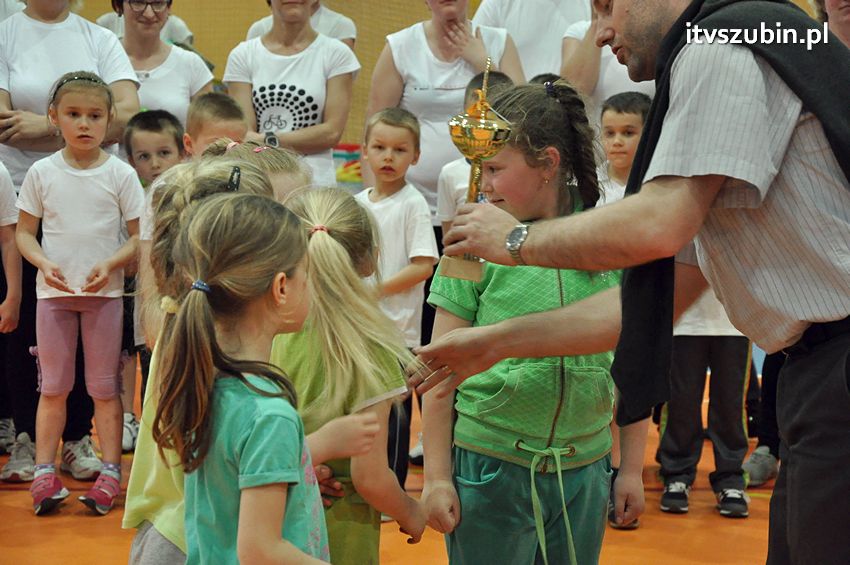 Mamo,Tato baw się z nami