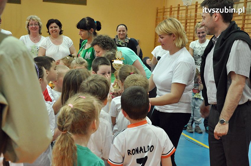 Mamo,Tato baw się z nami