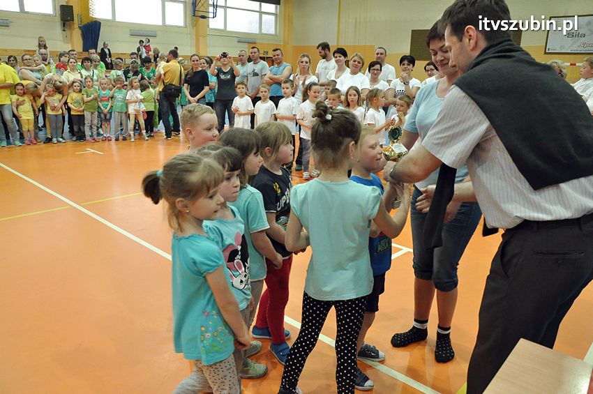 Mamo,Tato baw się z nami