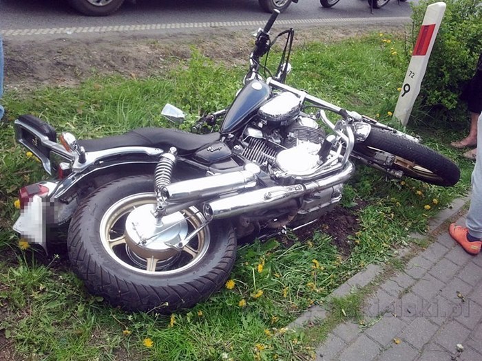 14-letni pasażer motocykla trafił śmigłowcem do szpitala