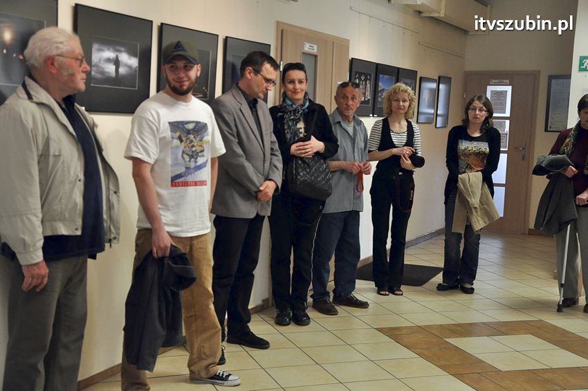 Oblicza wiary - wystawa szubińskich fleszowców