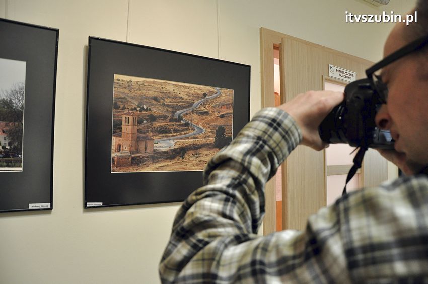 Oblicza wiary - wystawa szubińskich fleszowców