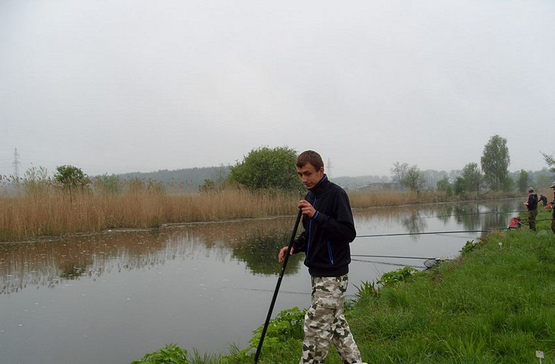 Zawody koła PZW 128 Szubin w Antoniewie