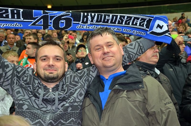 Szubińscy kibice na narodowym dopingowali Zawiszę Bydgoszcz