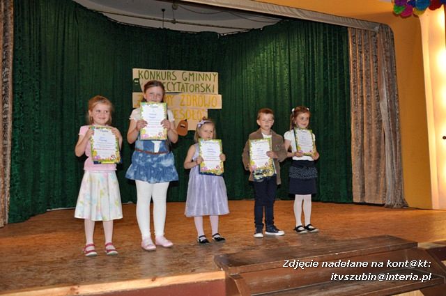Gminny konkurs recytatorki ?Żyjemy zdrowo i wesoło?