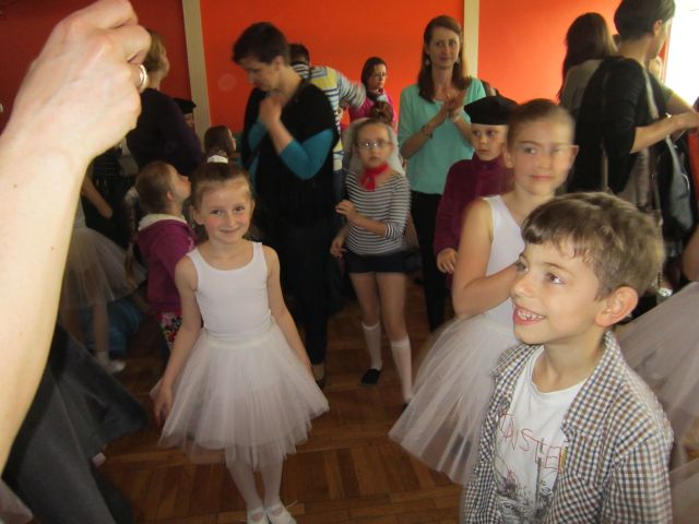 Formacja MINI SLOW  wystąpiła w konkursie tanecznym Karolinka 2014