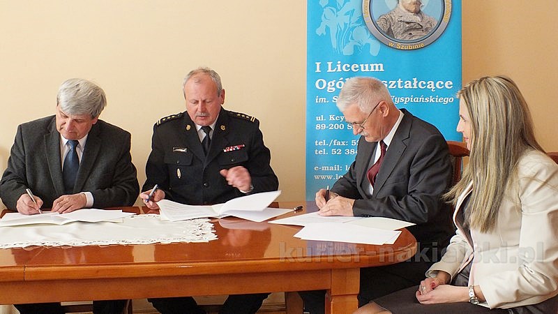Podpisano porozumienie ws. utworzenia klasy mundurowej w LO Szubin