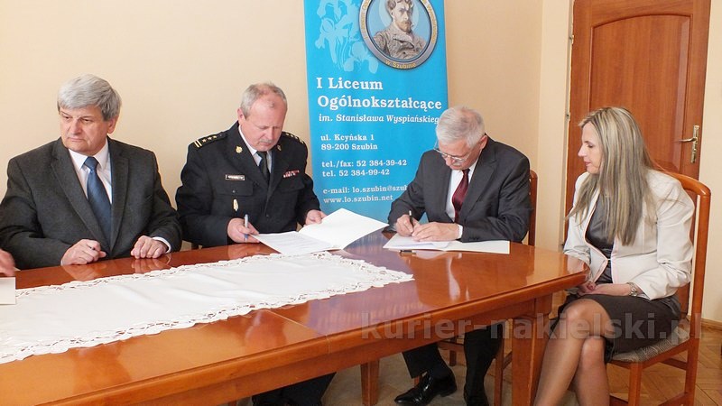 Podpisano porozumienie ws. utworzenia klasy mundurowej w LO Szubin