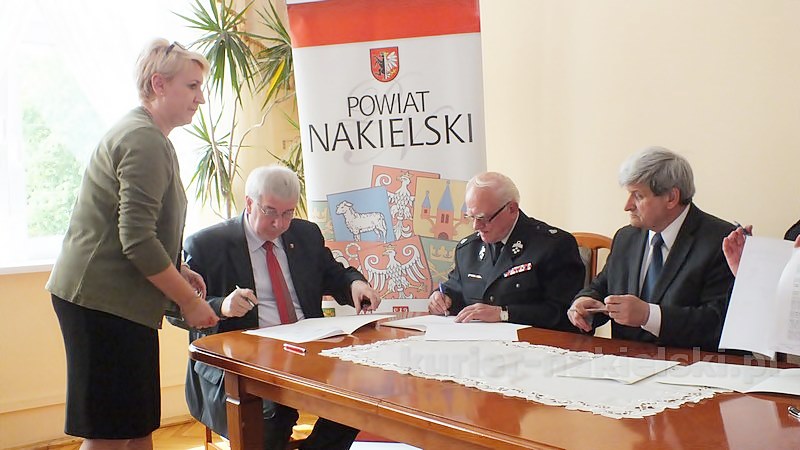 Podpisano porozumienie ws. utworzenia klasy mundurowej w LO Szubin