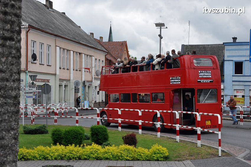 Londyński autobus zawitał do Szubina