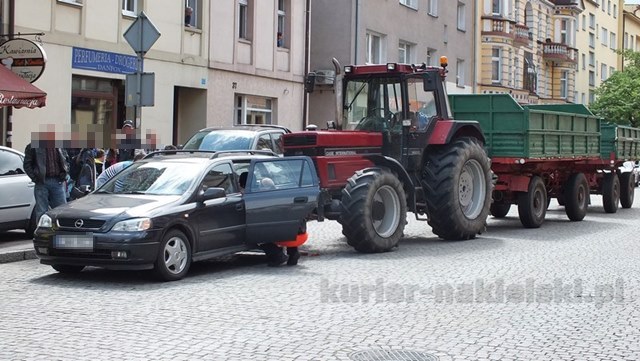 Kolizja na ul. Bydgoskiej w Nakle nad Notecią