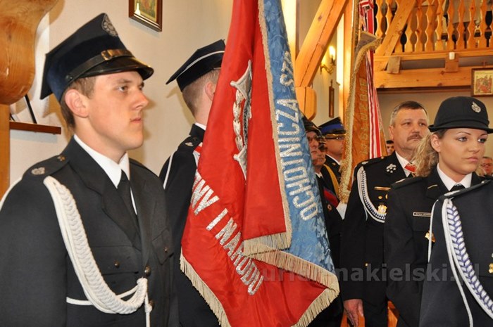 Wprowadzenie relikwii św. Floriana do kościoła w Zamościu [FILM]