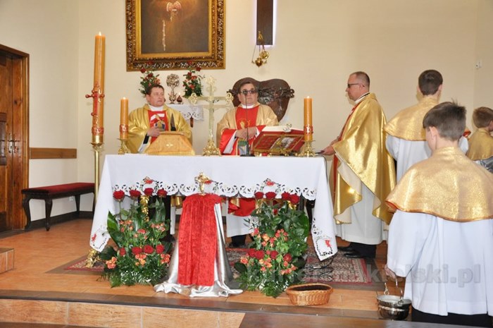 Wprowadzenie relikwii św. Floriana do kościoła w Zamościu [FILM]