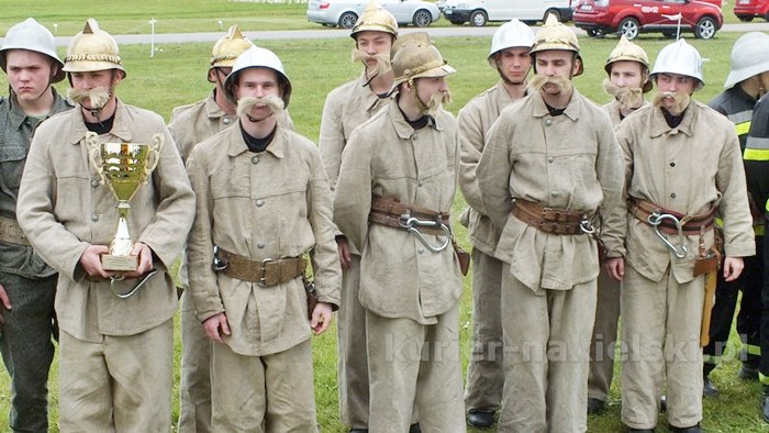 OSP Sarbia wygrywa VIII Krajeńsko-Pałuckie Zawody Sikawek Strażackich