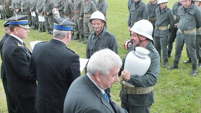 OSP Sarbia wygrywa VIII Krajeńsko-Pałuckie Zawody Sikawek Strażackich