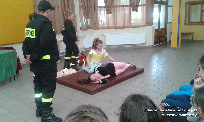 Strażacy przeszkolili młodzież w Kołaczkowie