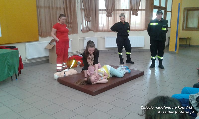 Strażacy przeszkolili młodzież w Kołaczkowie