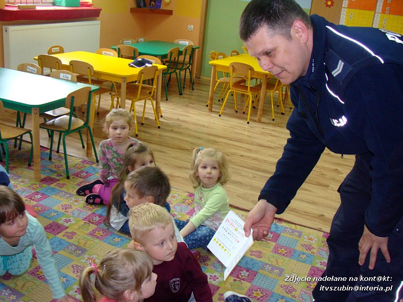 Policjant w przedszkolu