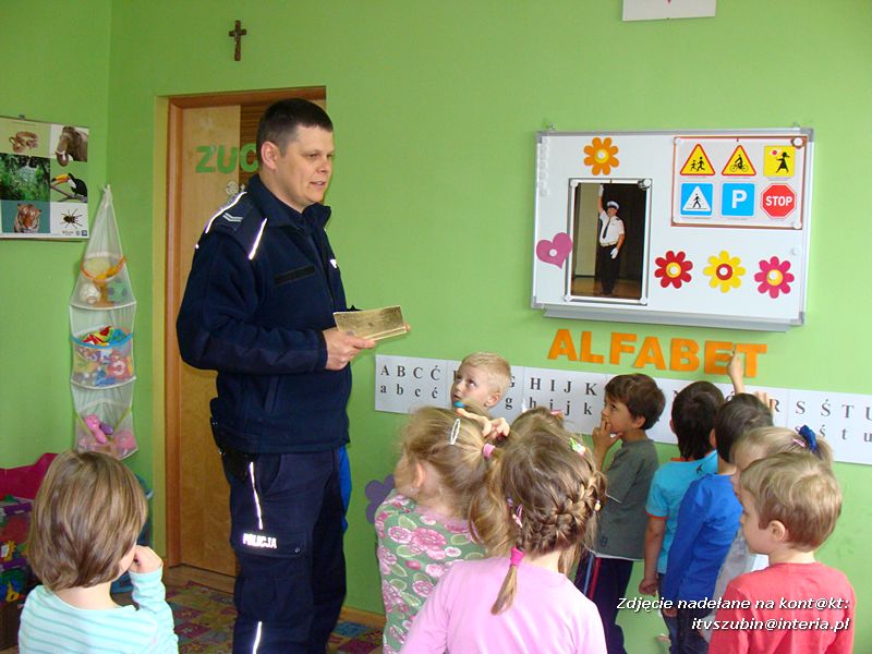 Policjant w przedszkolu