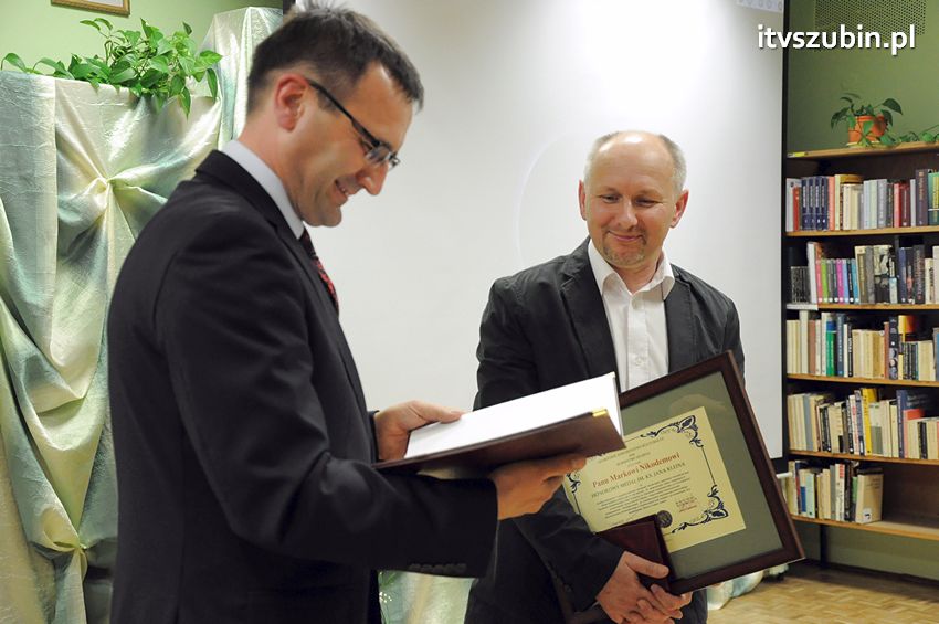 Uroczyste wręczenie medalu im. ks. Jana Kleina,Markowi Nikodemowi