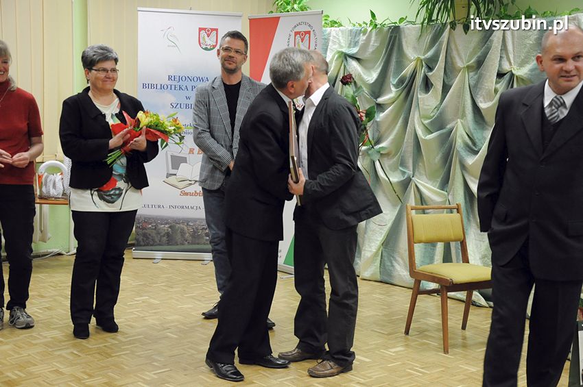 Uroczyste wręczenie medalu im. ks. Jana Kleina,Markowi Nikodemowi